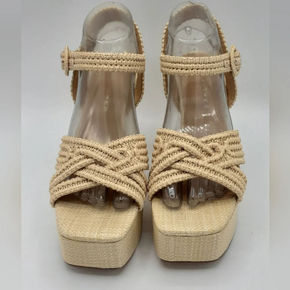 Marc Fisher LTD Chesse Platform Sandals.